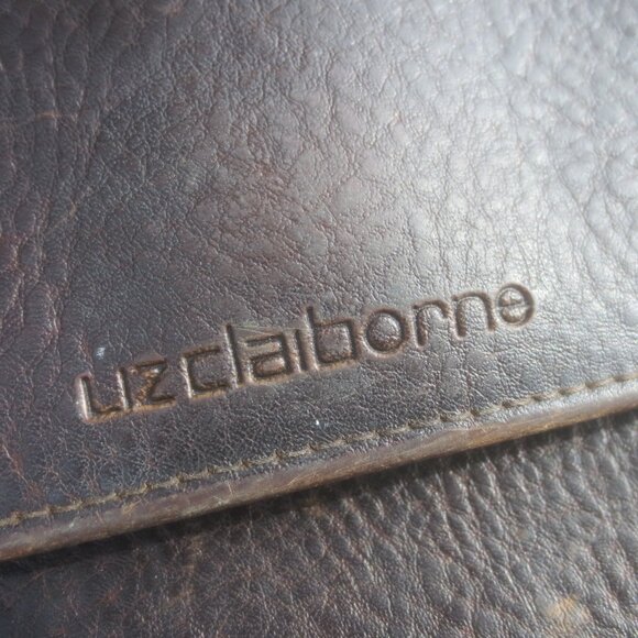 Liz Claiborne Thick Leather Distressed Style Shoulder Pouch Bag. - Picture 5 of 9